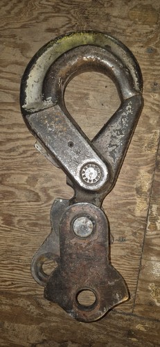 Crosby 5/8" S-1326 Hook Swivel Grade 100 Alloy SHUR-LOC 20k USA 12212-101 NOS