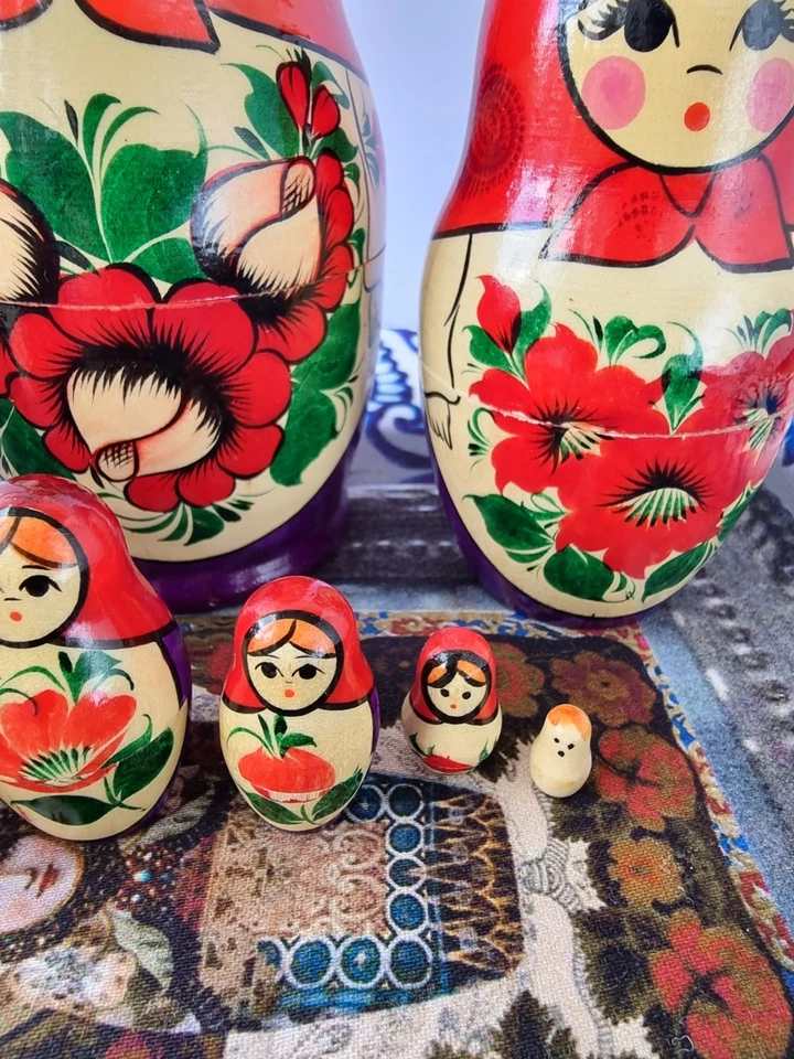 Vintage Anidación x 8 Muñecas Rusas Matrioska 8 Pintadas a Mano Decoración de Navidad Foto 2 de 4