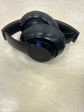 Beats Studio3 Wireless Bluetooth Over-Ear Headphones Black With Case  Charger.