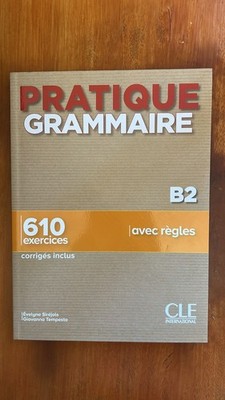 Praktische Grammatik - B2 - 610 Übungen - INTERNATIONALER SCHLÜSSEL