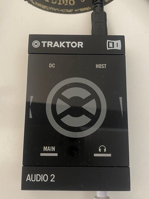 Traktor Audio 2 MK2 Native Instruments USB Interface Soundkarte