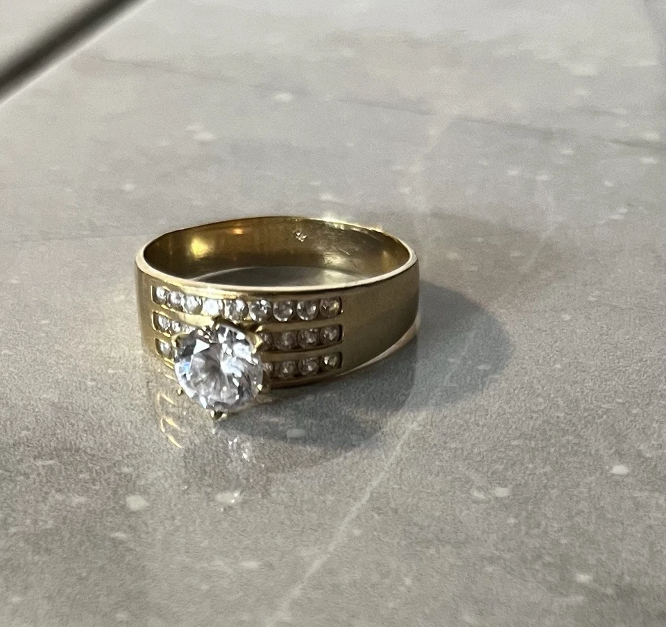 Anillo De Oro 14 Quilates Para Mujer De Compromise Foto 3 de 4