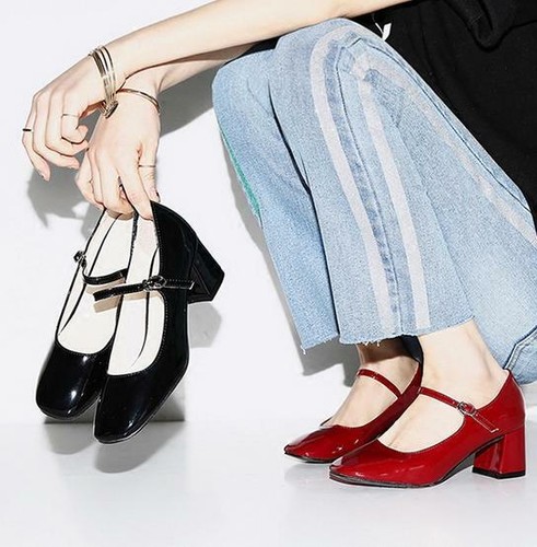Women Patent Leather Retro Mary Jane 