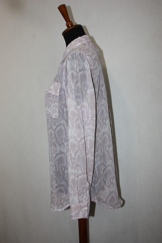WHBM Talla 6 Ligero Transparente Lavanda Piel de Serpiente Estampado Abotonado L/S Bolsillo Top - Imagen 4 de 6