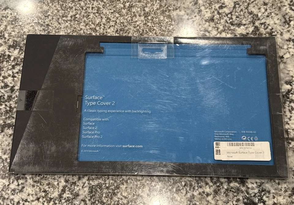 Microsoft Surface RT / 2 / Pro 1/Pro 2 Type Cover 2 Keyboard 1561/Blue/Cyan NEW - Image 2 of 4