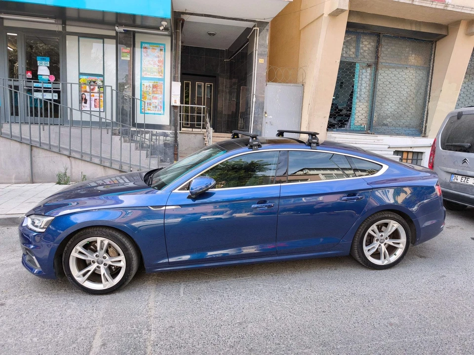 Barras transversales de techo para Audi A5 Sportback (2017-2024), plateadas Foto 4 de 4