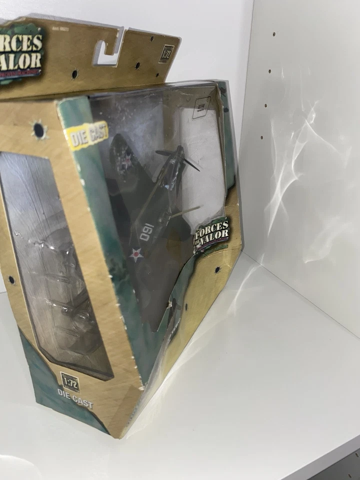 2 en 1 - Fuerzas del Valor P-40 Warhawk y 29ª División de Infantería de Estados Unidos Nuevo en Caja Foto 4 de 4