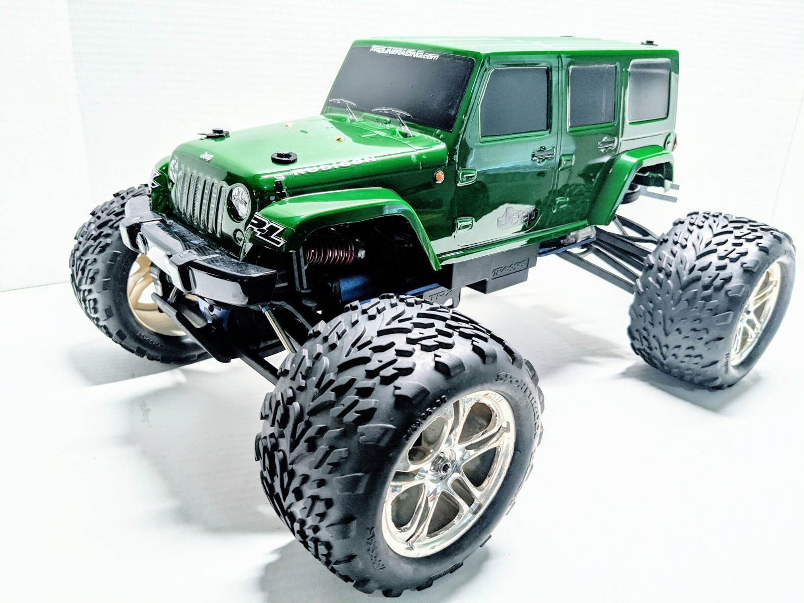 traxxas summit jeep body