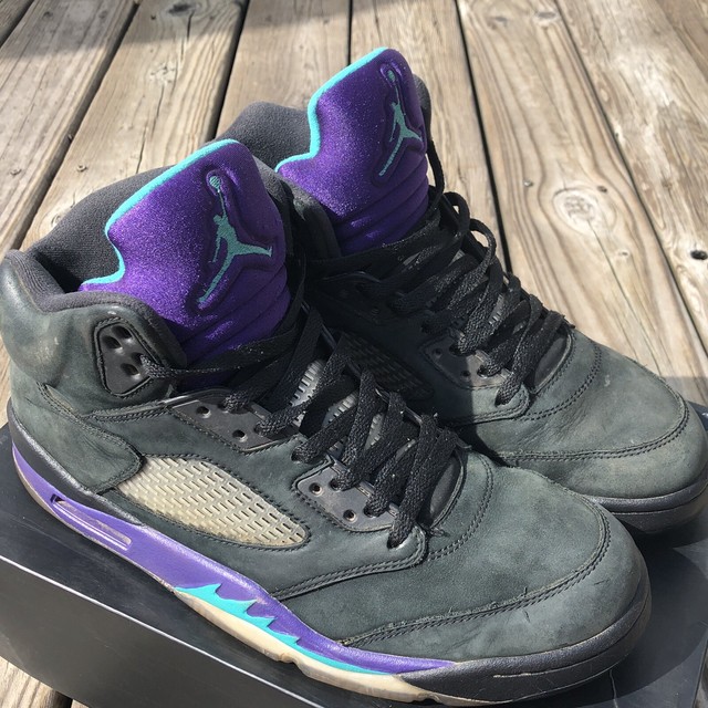 retro 5 black grape