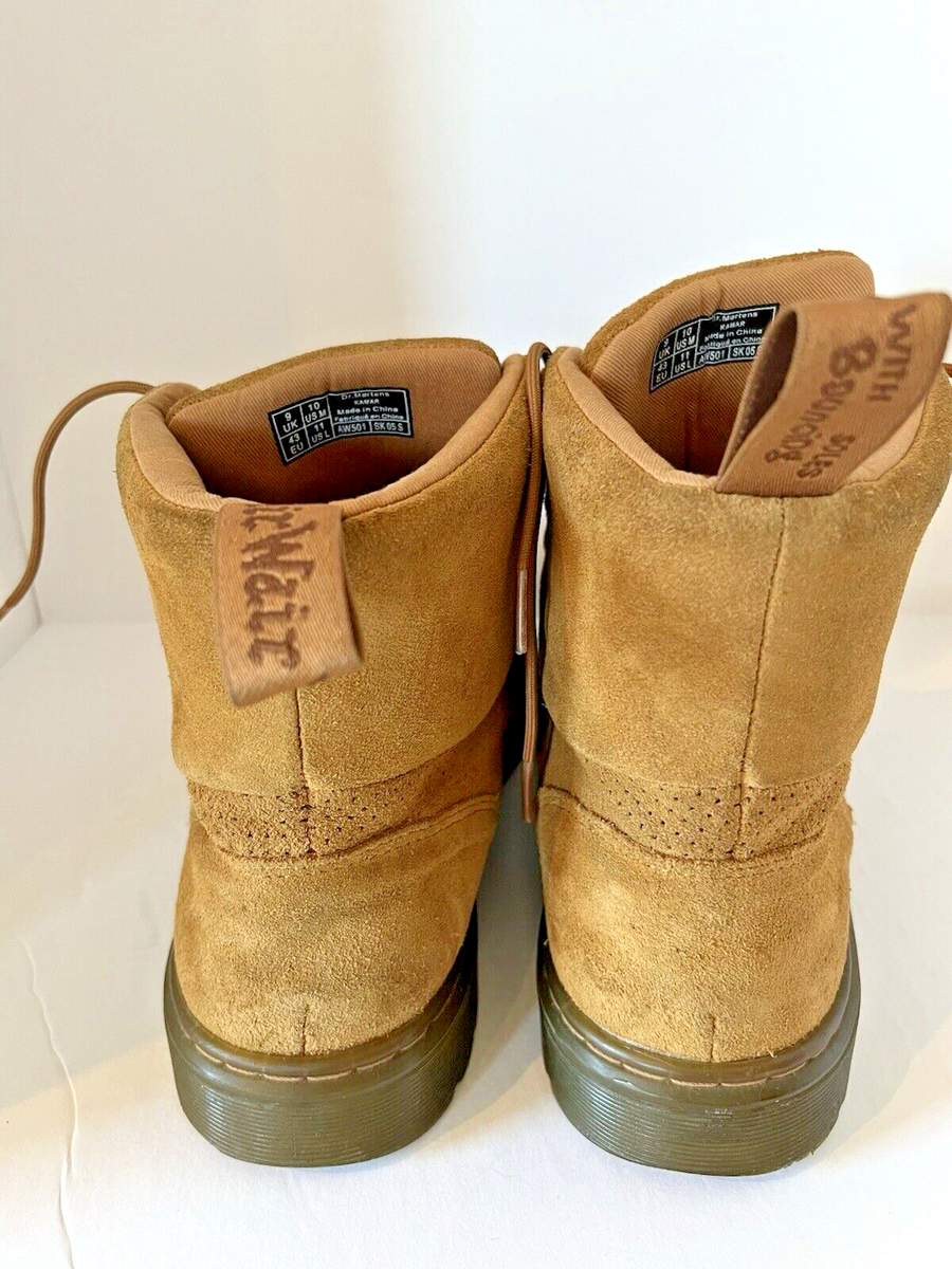 DR. MARTENS Kamar Beige Suede Combat Boots Men display picture 1