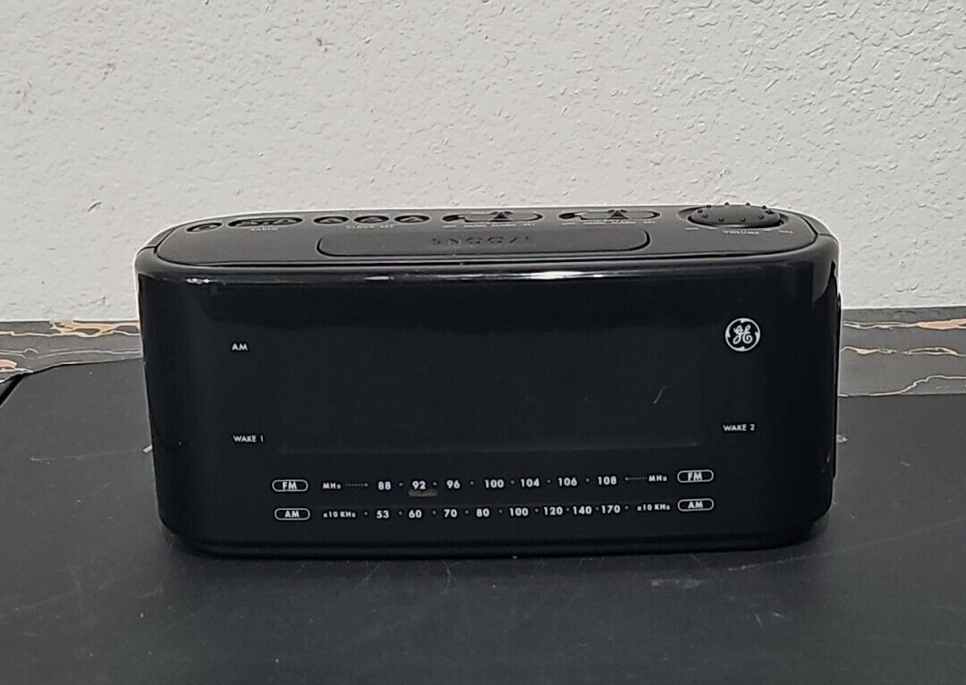 vtg-general-electric-ge-model-7-4852a-alarm-clock-am-fm-radio-works