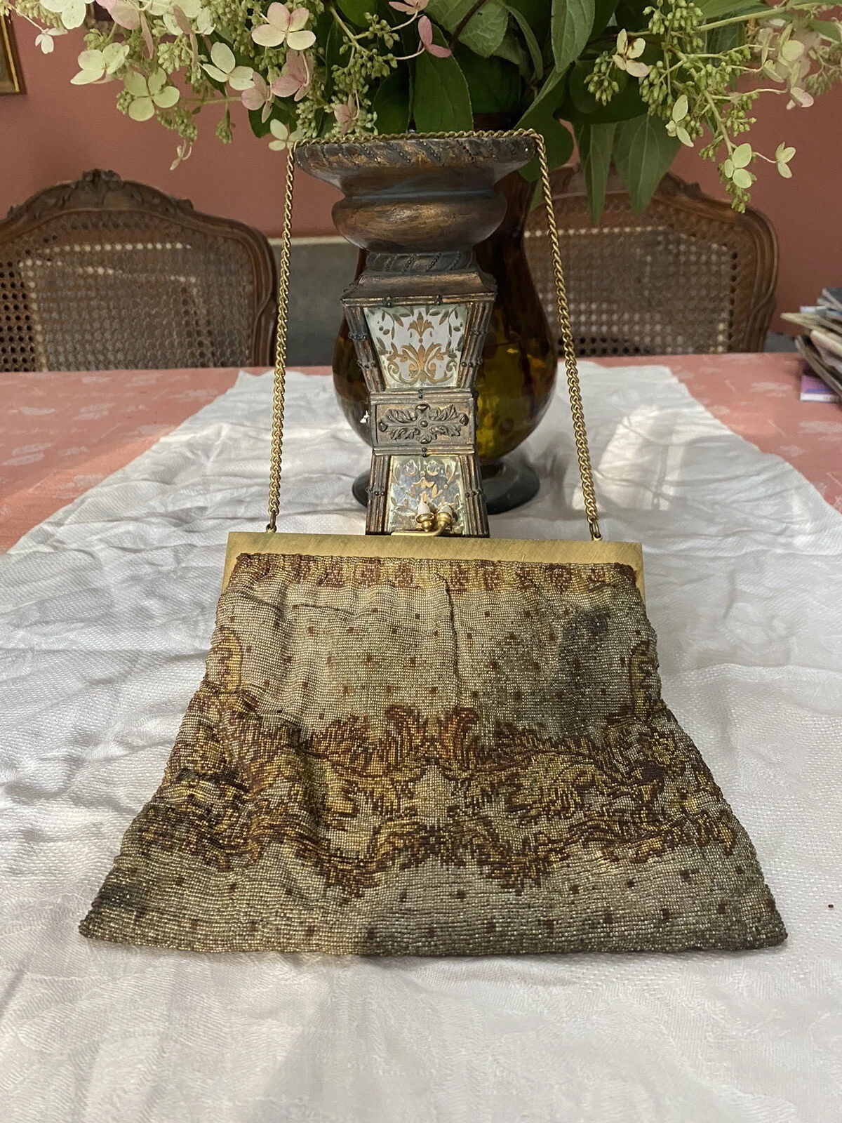 Sac vintage Gucci rare perles métalliques