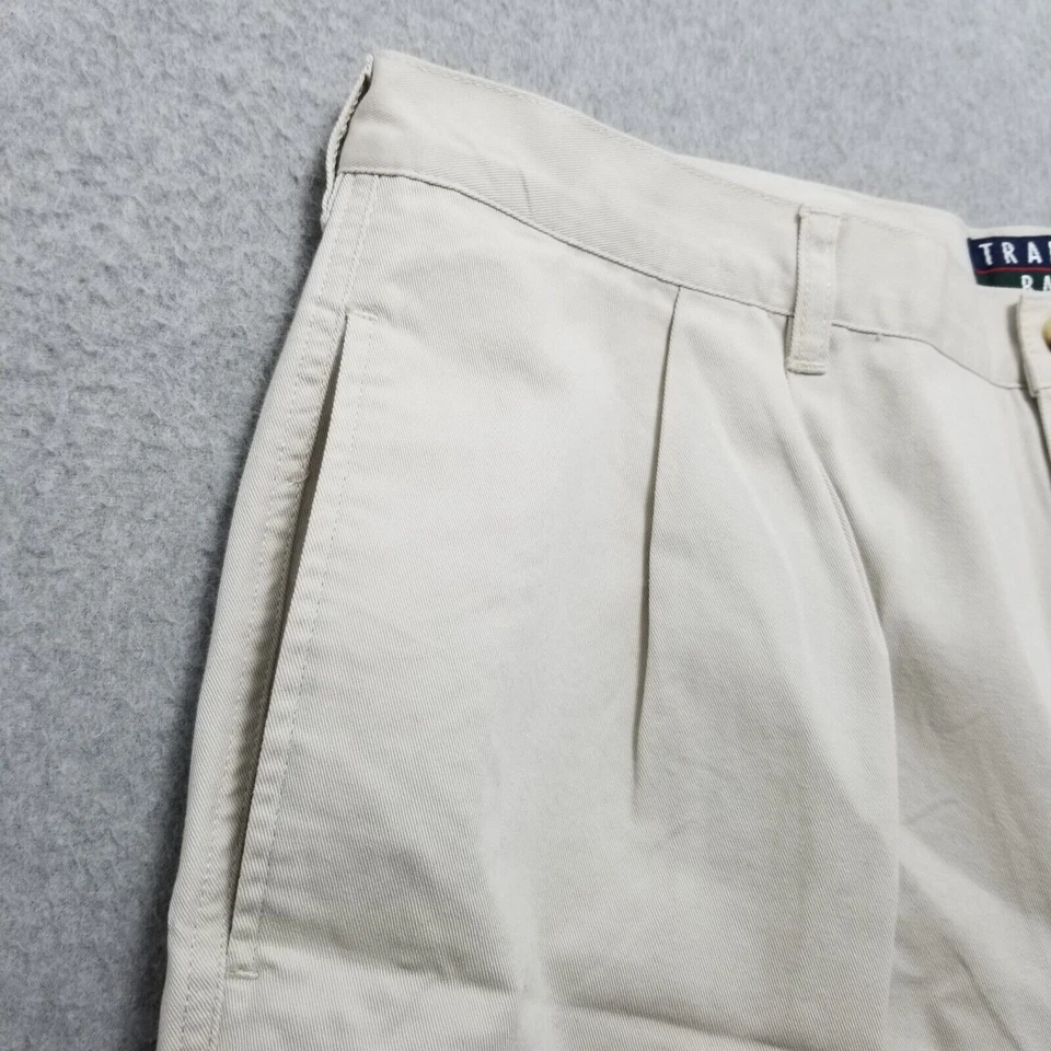 Trader Bay Shorts Mens 38 Off White Chino Casual Pockets Pleated Outdoor - Image 2 of 4