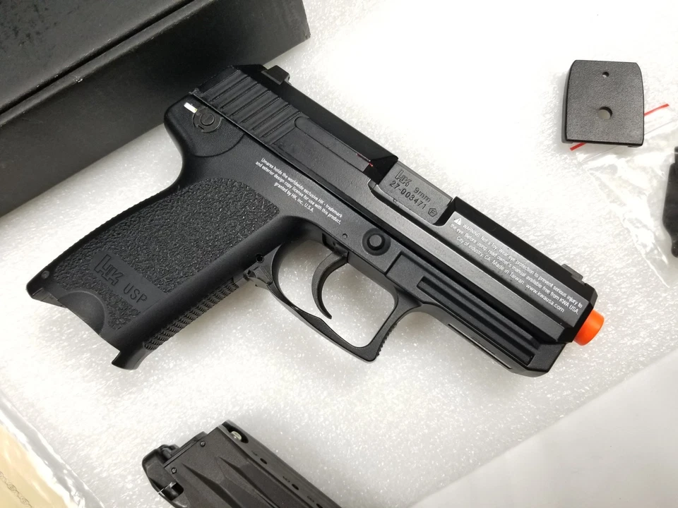 KWA USP Compact Gas Blow Back - Image 3 of 4