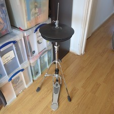 Roland VH-12 Hi-Hat Cymbal Pad for V-Drums With Yamaha HS740 Stand 