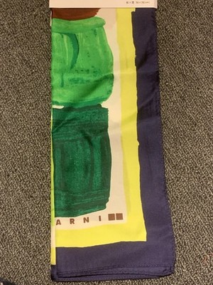 Marni Uniqulo l Scarf 100% Silk 70x70 cm Square Green Unisex