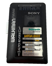 Sony Walkman FM/AM Mega Bass WM-AF61 Parts Or Repair Cassette - Powers On