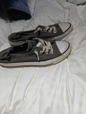 Converse Chuck Taylor All Star Sneaker Shoe Women Sz 7. Low Top Gray
