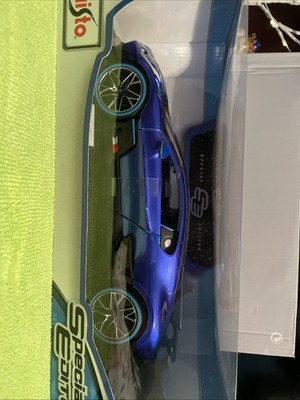 *New* Maisto 1/18 Scale Diecast Model Cars Bugatti Divo Blue Special Edition