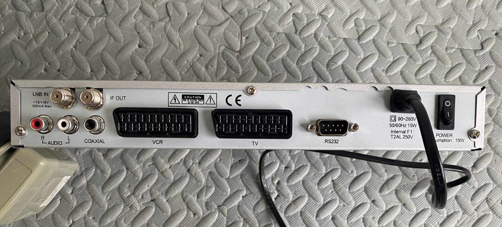 Camping Sat Anlage mit 41cm Schüssel und digitalem Receiver, gebraucht