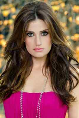 BEAUTIFUL IDINA MENZEL ENCHANTED BEACHES CINDERELLA 8X10 PHOTO