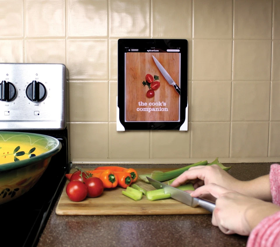 Samsung Galaxy Tab 4's, S 10.5, S 8.4, Pro 8.4 & Pro 12.2 Wall Mount: by Dockem - Image 3 of 4