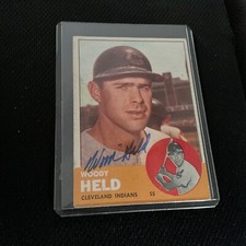 Autographed  1963  topps  WOODY HELD  DEC.   #435            #AB
