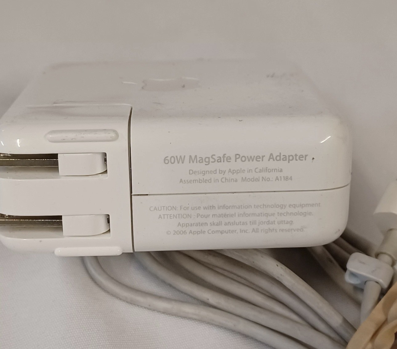Charger 16.5v 3.65a W Folding Plug