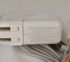 Genuine Apple A1184 60W MagSafe Power Adapter Charger 16.5V 3.65A w Folding Plug