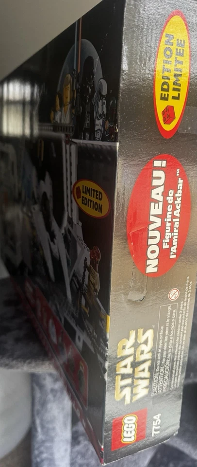 LEGO Star Wars: Home One Mon Calamari Star Cruiser (7754) - New/Sealed - Image 4 of 4