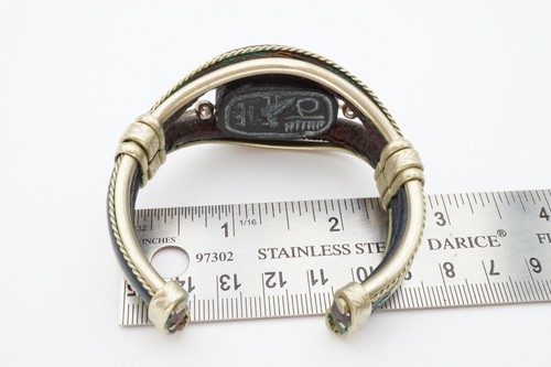 Vintage Egyptian Scarab Silver Tone And Leather Carved Cuff Bracelet 7" - 第 8/10 張圖片