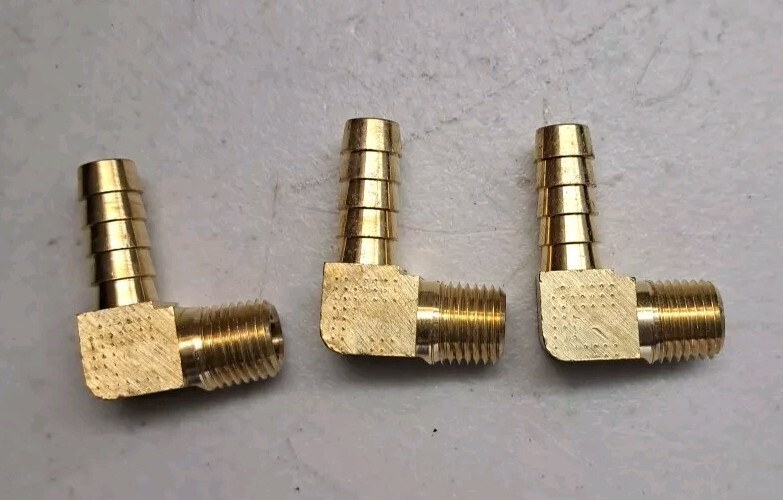 In Primo Piano Barb X Maschio 90 Gradi Gomito Ottone Tubo - Foto 11