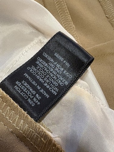 Express Editor Wide Waistband Flare, Low Rise Slacks, Size 0R, Barely Worn Tan - Picture 6 of 7