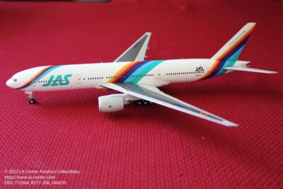 JC Wing Japan Air System JAS Boeing 777-200 in Rainbow Color