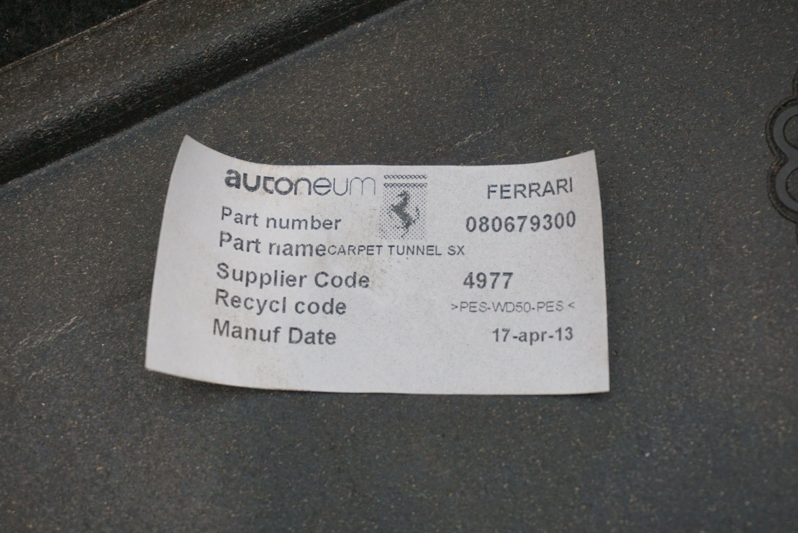 Set Front Center Console Side Panel 080679300 Ferrari California 2012-14 *Note