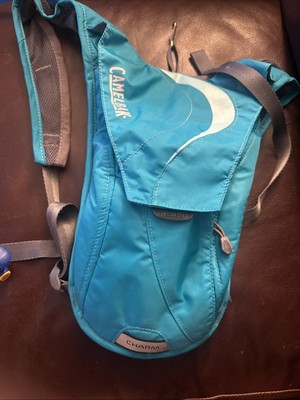 Teal CamelBak CHARM 50 oz/1.5 L HYDRATION BACKPACK Q29