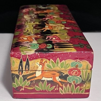 KASHMIR Papier Mache LACQUERED BOX / Vintage NATIVE CRAFT / Deer, RABBIT, Tiger
