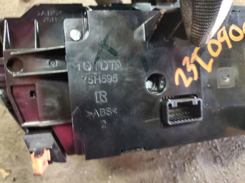 Temperature Control ID 55900-04142-B1 Fits 16-23 TACOMA 1752771 - Image 3 of 4