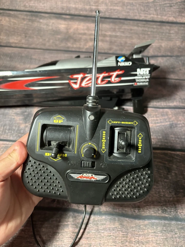 Vintage Nikko Jett Remote Control Boat  Water Toy - Image 2 of 4