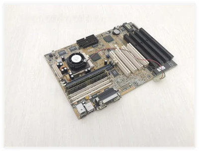 TX97-XE 586 motherboard 4 ISA 4 PCI