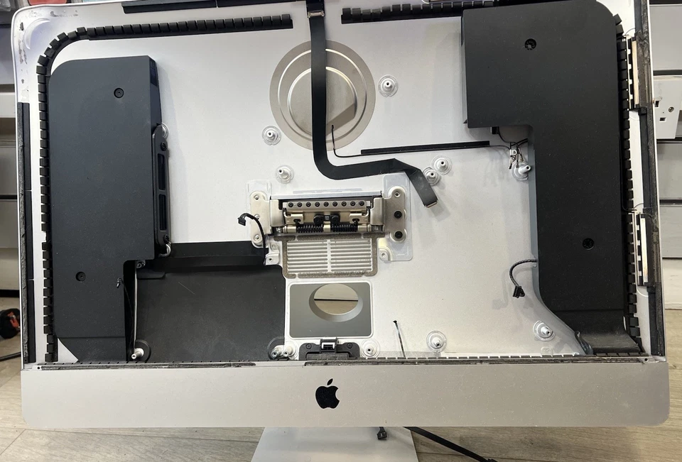 A2115 iMac 27″ Late 2019 5K Rear Case Housing with Stand (One Corner Bent) 👇 - Image 2 of 4