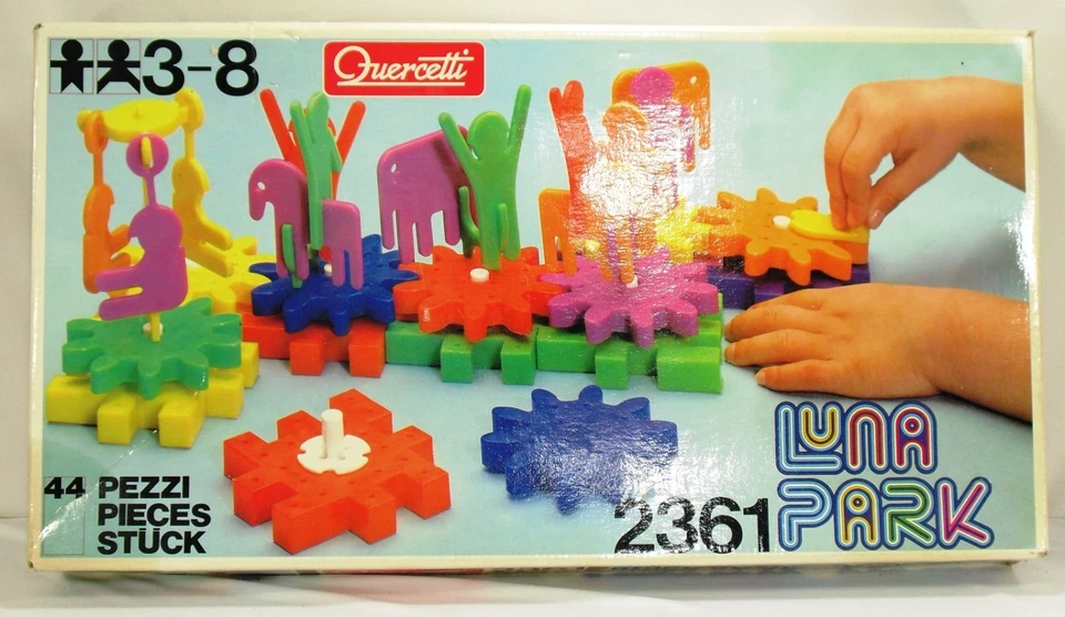 VINTAGE 1983 QUERCETTI 2361 "LUNA PARK" CIRCUS / AMUSEMENT PARK CONSTRUCTION SET - Image 2 of 3