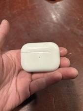 Apple Airpods Pro 1st Generation Wireless Charging Case Good A2190