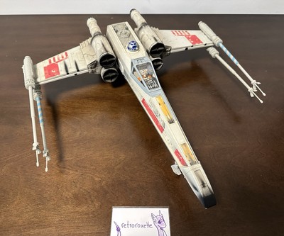Star Wars - Electronic Luke Skywalker's Red Five X-Wing Fighter (Used - As Is)