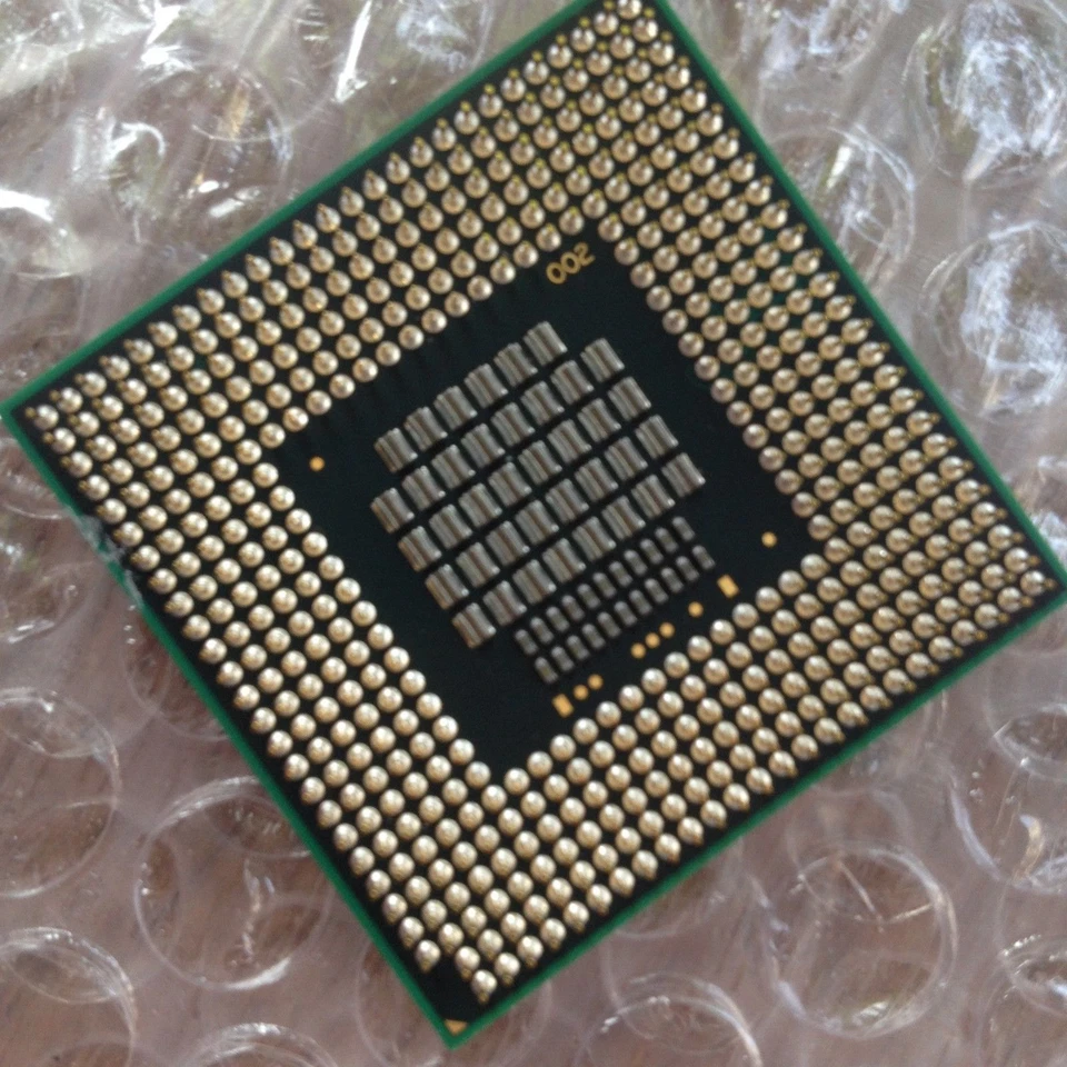 Intel Core 2 Duo T7700 2.4 GHz 800MHz Dual-Core Processor SLAF7 SLA43 Mobile CPU - Image 2 of 2
