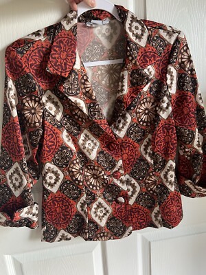 Dressbarn Floral Tribal Soft Blazer Size Small Three Button