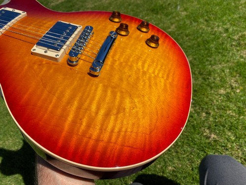 2011 Gibson Les Paul Standard Plus Cherry Flametop Neutric Jack 8.7 Asymmetrical - Picture 9 of 23