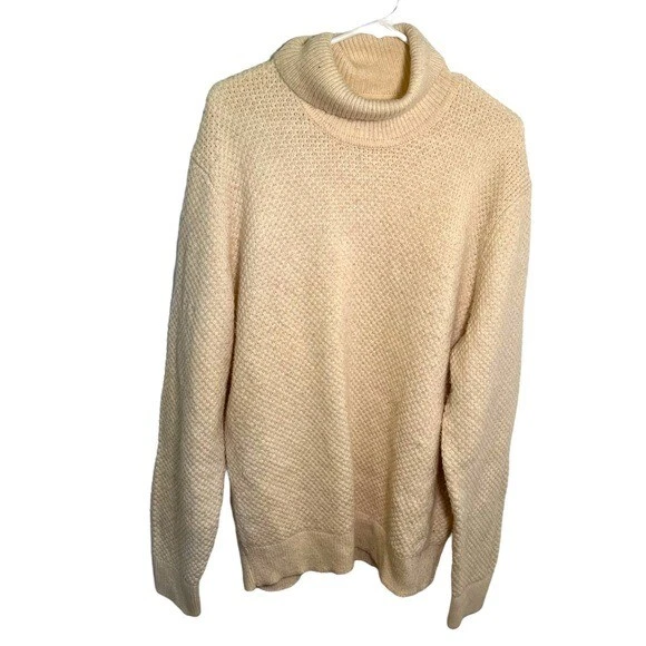 Cream wool turtleneck cheap