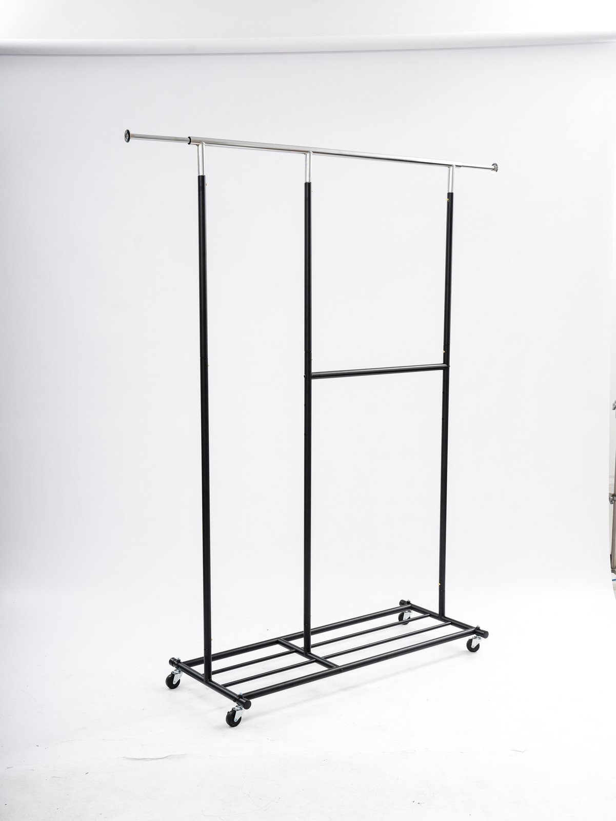 100kg Heavy Duty Iron Black Rolling Clothes Rack with Wheels