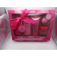 Bath Body Works Champagne Kisses Gift Set Body Wash Lotion Bubble Bath Valentine